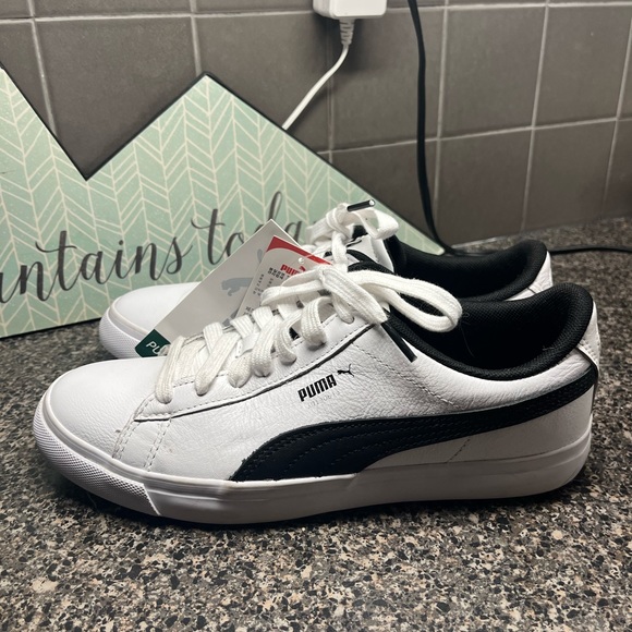 BTS x PUMA 2017 Court Star Shoes, NWT, Collectors item - Picture 2 of 10
